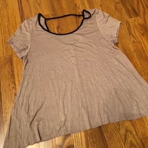 Short sleeve open back tshirt